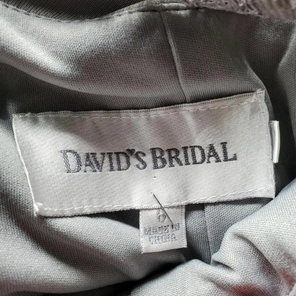 David's Bridal Grey Lace Bridesmaid Dress Size 6 - Picture 4 of 12